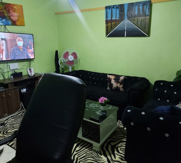 Ideal Get-Away in Nakuru with serene environment.