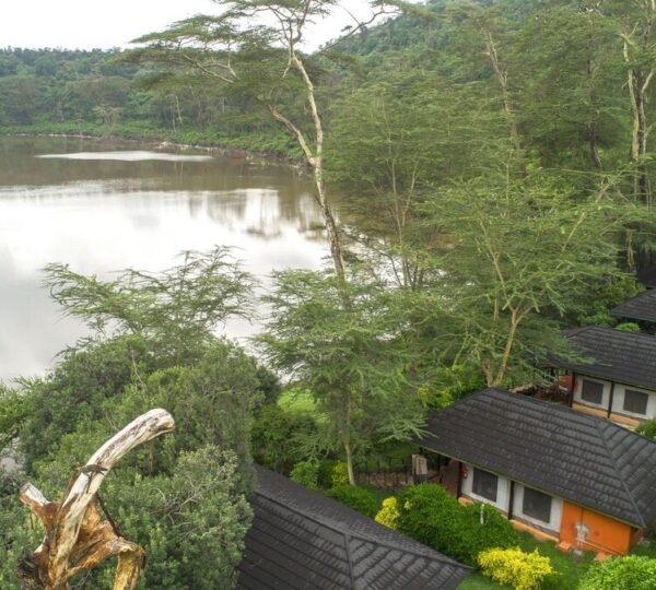 Crater Lake Tented Camp & Game Sanctuary